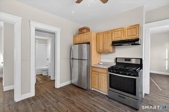 82 Gilbert St in West Haven, CT - Building Photo - Building Photo