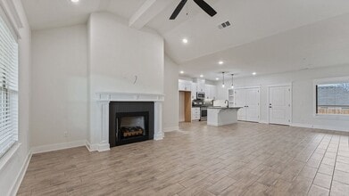 86 N Banner Ave in Farmington, AR - Building Photo - Building Photo