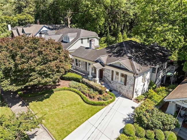 663 Yorkshire Rd NE in Atlanta, GA - Building Photo - Building Photo