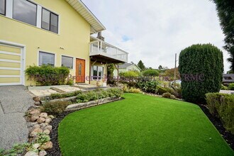 1 Mantegani Way in Tiburon, CA - Building Photo - Building Photo