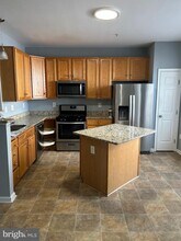 9602 Woodview Dr in Bowie, MD - Building Photo - Building Photo