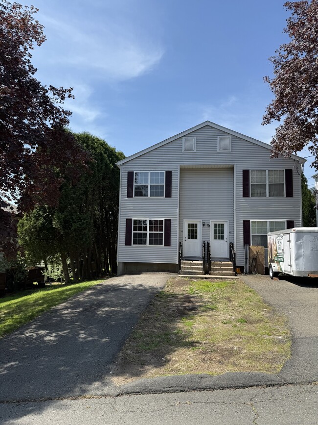 property at 6 Trumbull St