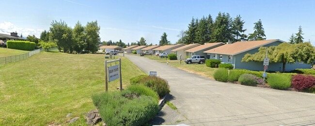 property at 1045 3rd Ave