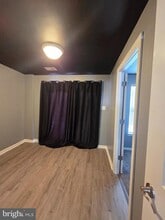 2102 E Oak Rd in Vineland, NJ - Building Photo - Building Photo