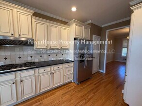 6146 Queens River Dr in Mableton, GA - Building Photo - Building Photo