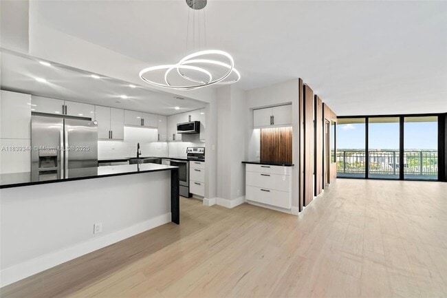 property at 1000 Quayside Terrace