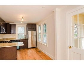 2 Braemore Rd, Unit 1 in Boston, MA - Foto de edificio - Building Photo