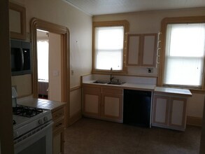 34 Hume Ave in Medford, MA - Building Photo - Building Photo