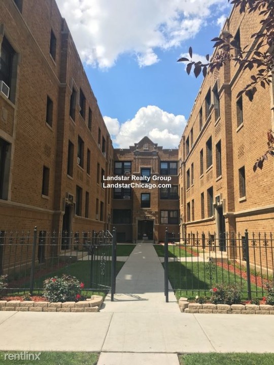 6520 N Glenwood Ave in Chicago, IL - Building Photo