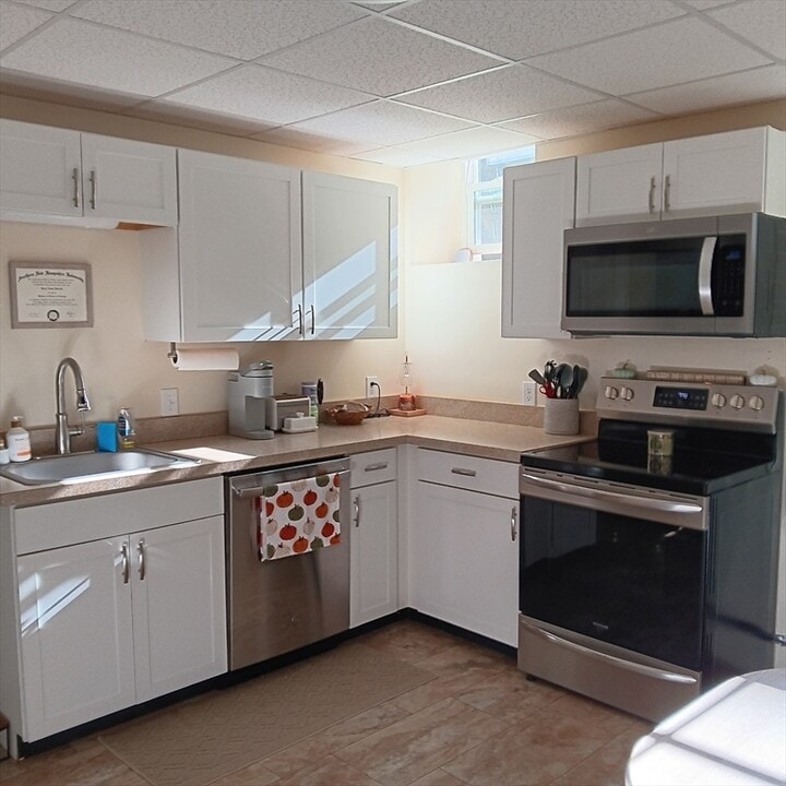 104 S Main St in Middleboro, MA - Building Photo