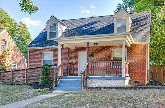 property at 3716 Moody Ave
