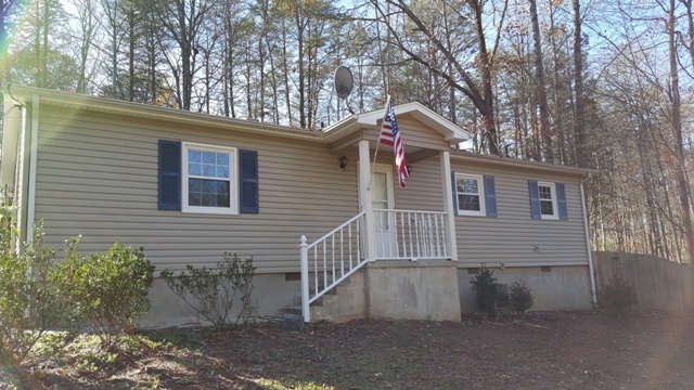 8201 Goldenrod Dr in Greensboro, NC - Building Photo