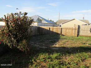 5407 Hilltop Ave in Panama City Beach, FL - Building Photo - Building Photo