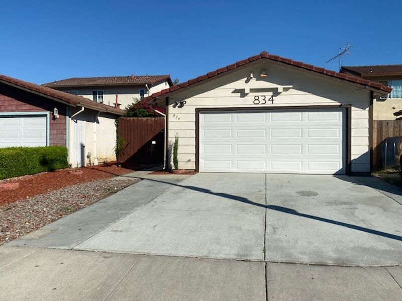 834 Vintage Way in San Jose, CA - Building Photo