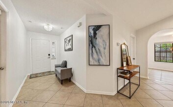 12401 Antler Hill Ln in Jacksonville, FL - Building Photo - Building Photo