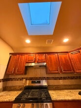 103-25 169th St in Queens, NY - Foto de edificio - Building Photo