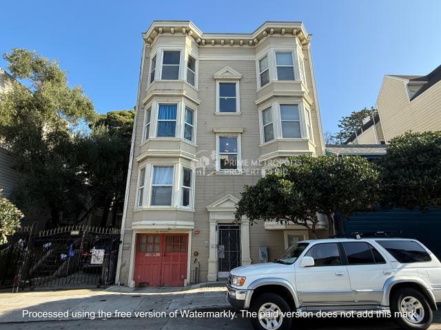 319-323-323 Capp St in San Francisco, CA - Building Photo