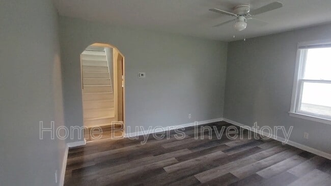 236 Hilton Ave in Youngstown, OH - Building Photo - Building Photo