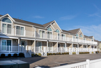 800 Grand Central Ave in Lavallette, NJ - Building Photo - Building Photo