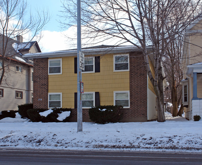 1710 St Paul St in Rochester, NY - Building Photo - Building Photo