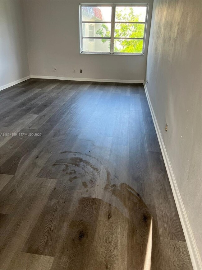 4165 SW 67th Ave in Davie, FL - Building Photo - Building Photo