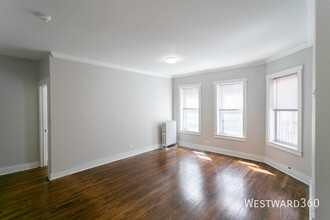 1662.5 W Farwell Ave in Chicago, IL - Building Photo - Building Photo