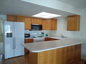 218 Stirling Pl in Logan, UT - Building Photo - Building Photo