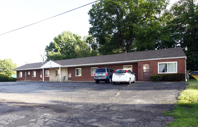 154 Benton Rd in Salem, OH - Building Photo - Building Photo