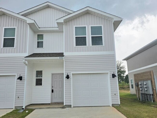 property at 4006 Pendragon Cir