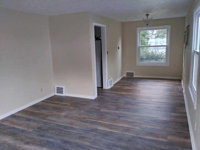 property at 1457 Sulzer Ave