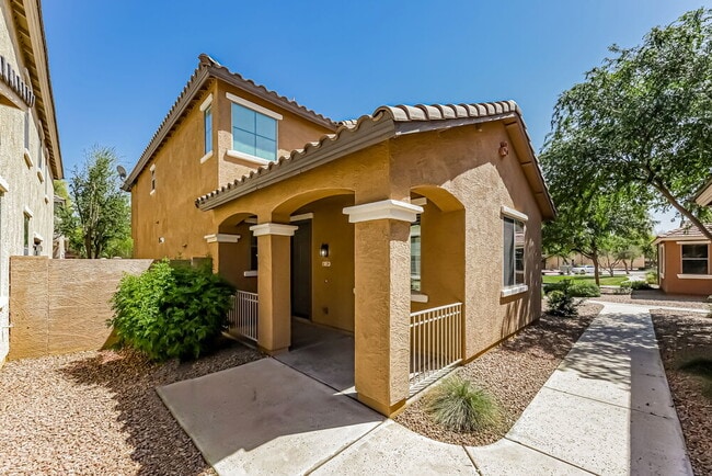 property at 129 E Catclaw St