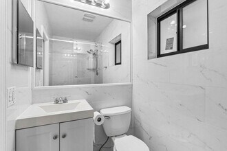 899 NW 7th Dr in Boca Raton, FL - Building Photo - Building Photo