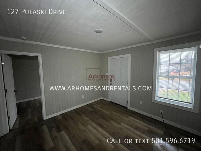 127 Pulaski Dr in Jacksonville, AR - Building Photo - Building Photo