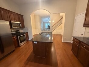 7850 Cape Charles Dr in Raleigh, NC - Building Photo - Building Photo