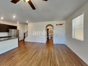 960 Nero Ave in Las Vegas, NV - Building Photo - Building Photo