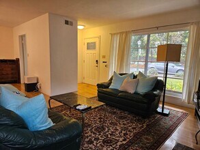 1635 El Camino Real in Palo Alto, CA - Building Photo - Building Photo