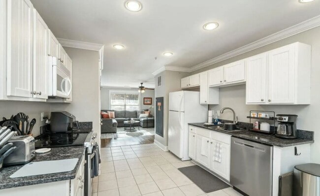 3825 Cherokee Woods Way