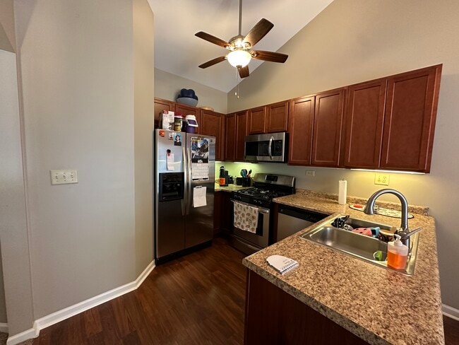 1241 Ballantrae Pl