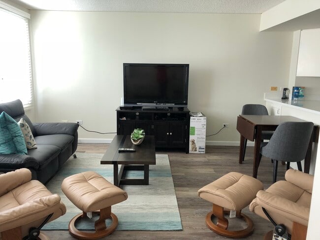 1314 Kalakaua Ave in Honolulu, HI - Foto de edificio - Building Photo