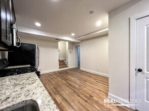 4036 N Ashland Ave in Chicago, IL - Building Photo - Building Photo