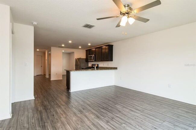 505 Kensington View Dr in Winter Haven, FL - Building Photo - Building Photo