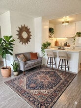 Alpine Terrace Apartments in Canoga Park, CA - Building Photo - Building Photo