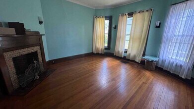 4 Williams St in Holyoke, MA - Building Photo - Building Photo