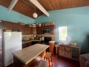 4440 Lower Honoapiilani Rd in Lahaina, HI - Building Photo - Building Photo