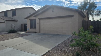 16227 W Maui Ln in Surprise, AZ - Building Photo - Building Photo