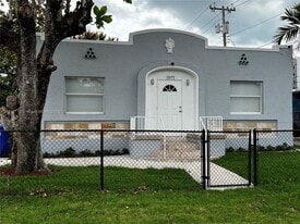 2971 SW 38th Ave in Miami, FL - Building Photo