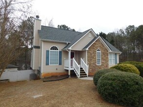 25 Torrent Ct in Rockmart, GA - Foto de edificio - Building Photo