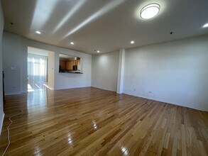 4702 N Lamon Ave in Chicago, IL - Building Photo - Building Photo