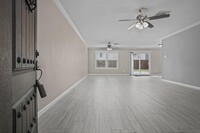 5007 Fox Mill Ln, Unit B06 in Spring, TX - Building Photo - Building Photo