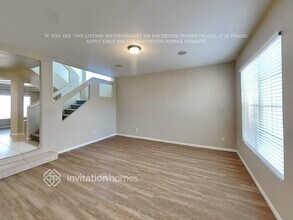 494 Fiddlehead Ave in Las Vegas, NV - Foto de edificio - Building Photo